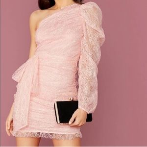 ❌SOLD❌3/$20 one sleeve dress